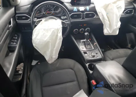 2019 Mazda Cx-5 Sport z USA, uszkodzony, nr VIN JM3KFABM6K1561479